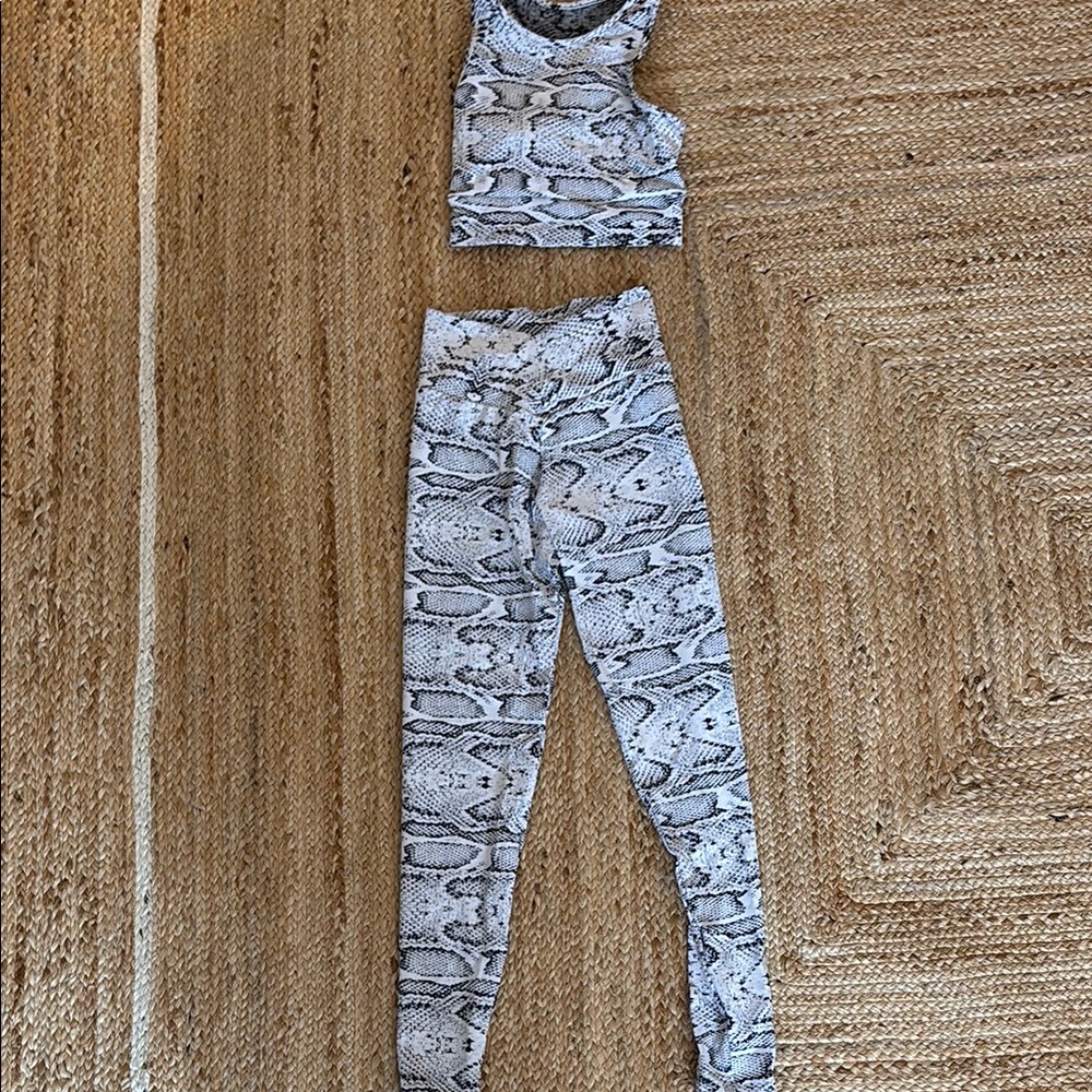 Booty by Brabants Snake Print Set